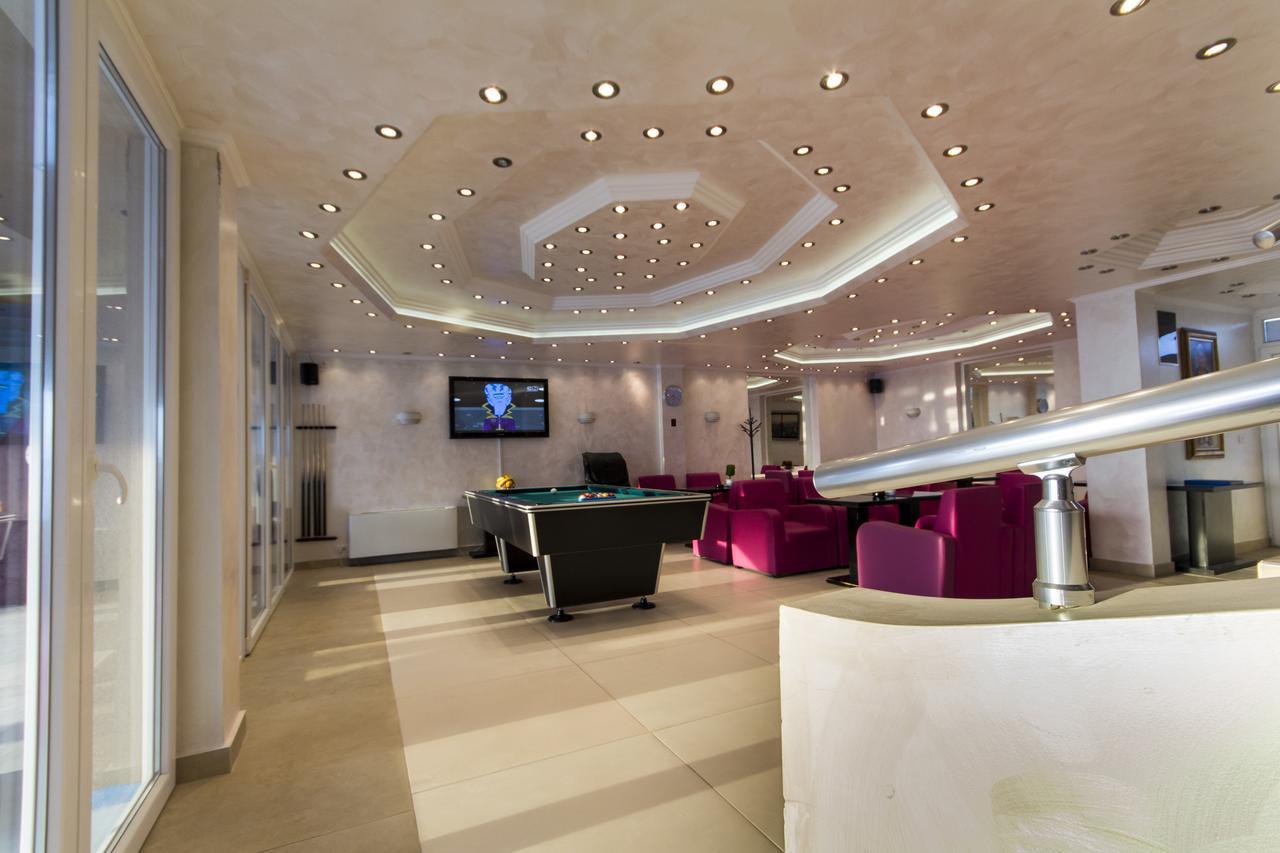 Miami Spa And Wellness Belgrad Exterior foto