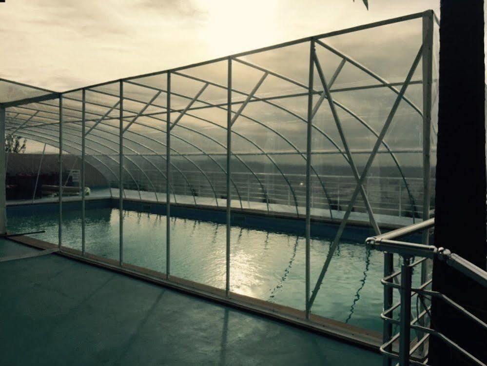 Miami Spa And Wellness Belgrad Exterior foto
